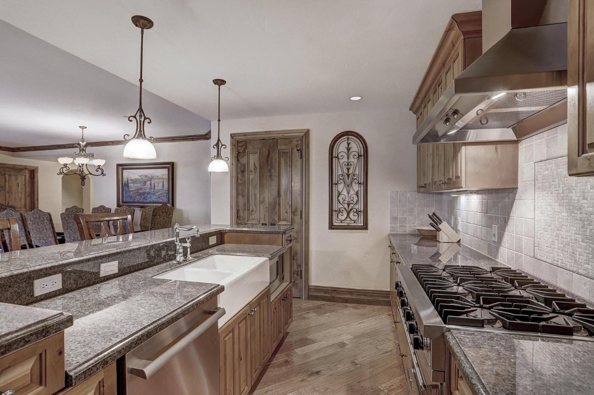 The Arrabelle At Vail Square, A Rockresort Экстерьер фото